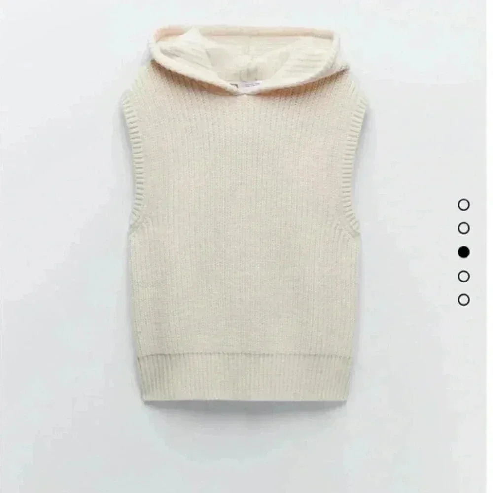 [S]Zara  Cream Knit Hooded Vest Women